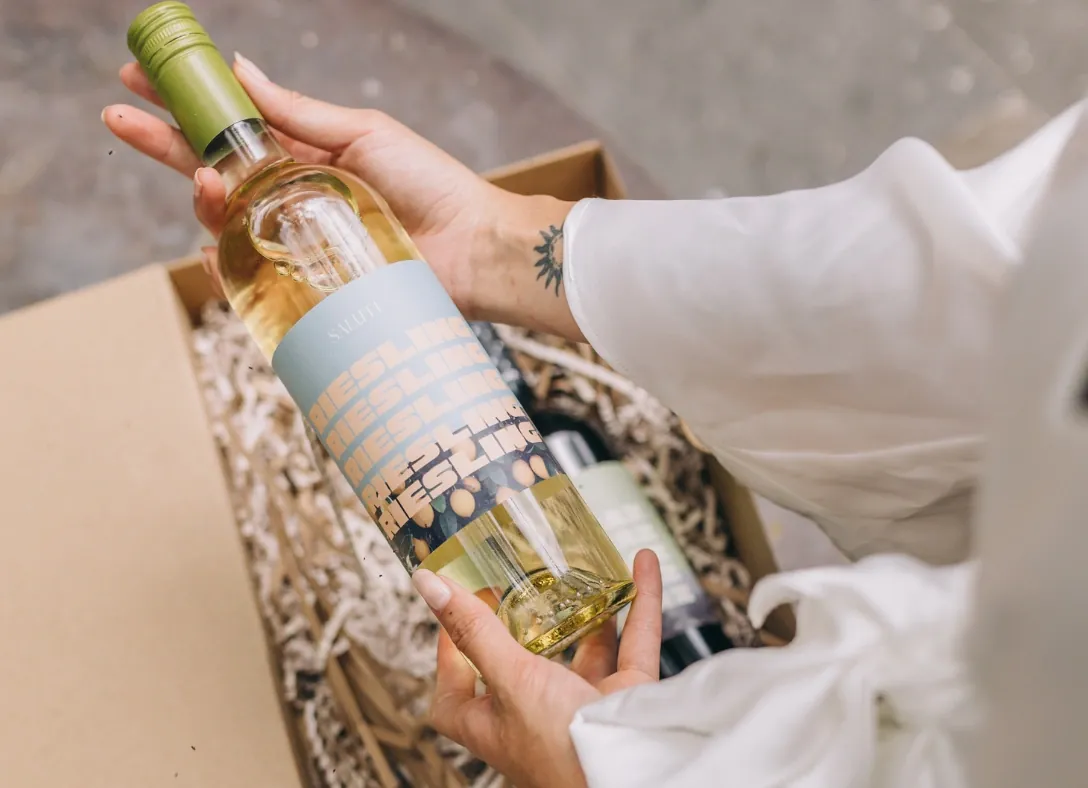 What You Need to Know About Hiring a Sommelier for a Private Wine Tasting