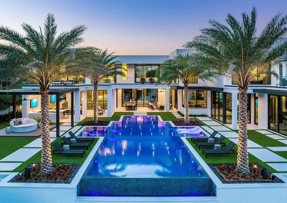 372 E Alexander Palm Road, Boca Raton, FL 33432
