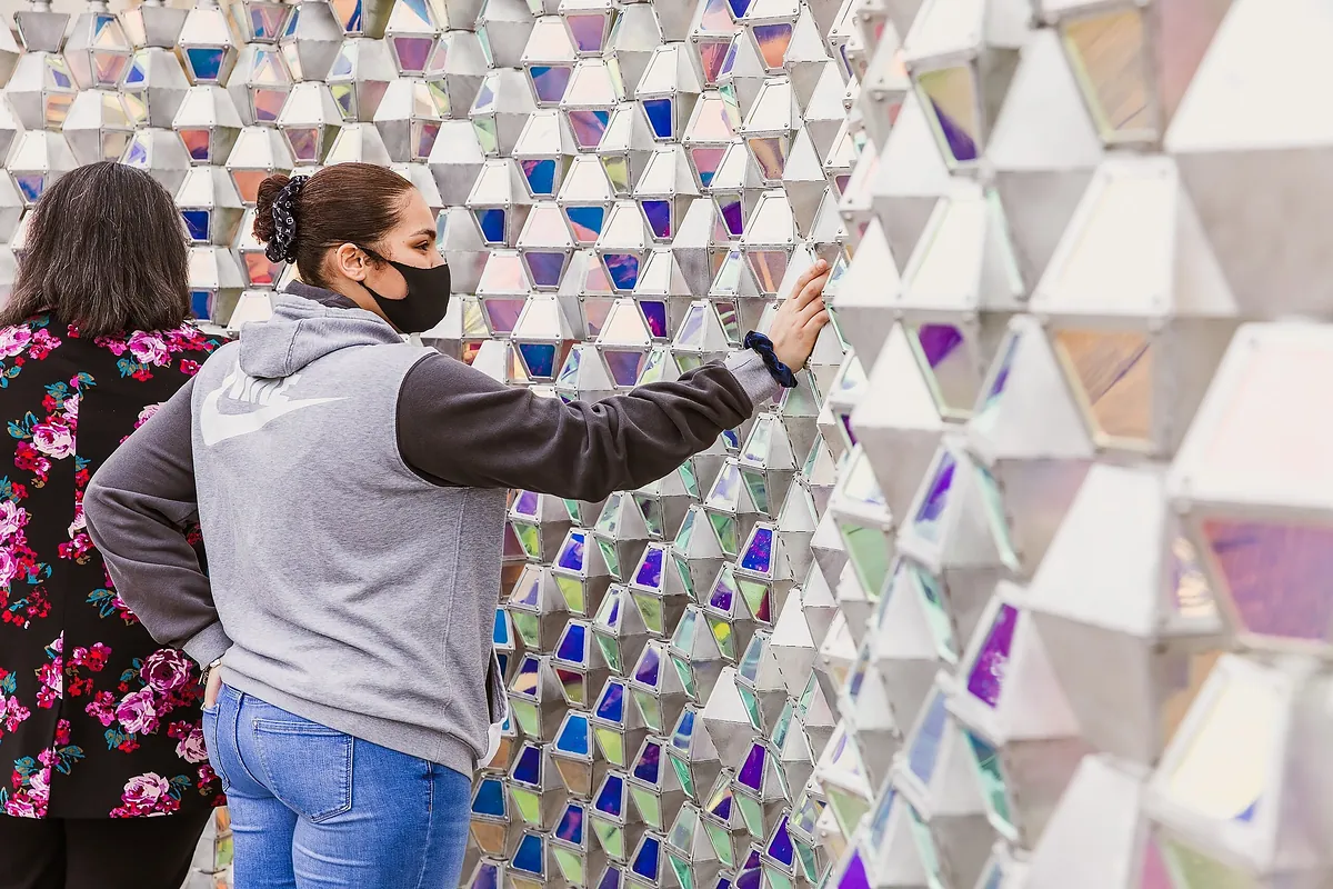 The Joy of Unexpected Encounters in Urban Spaces