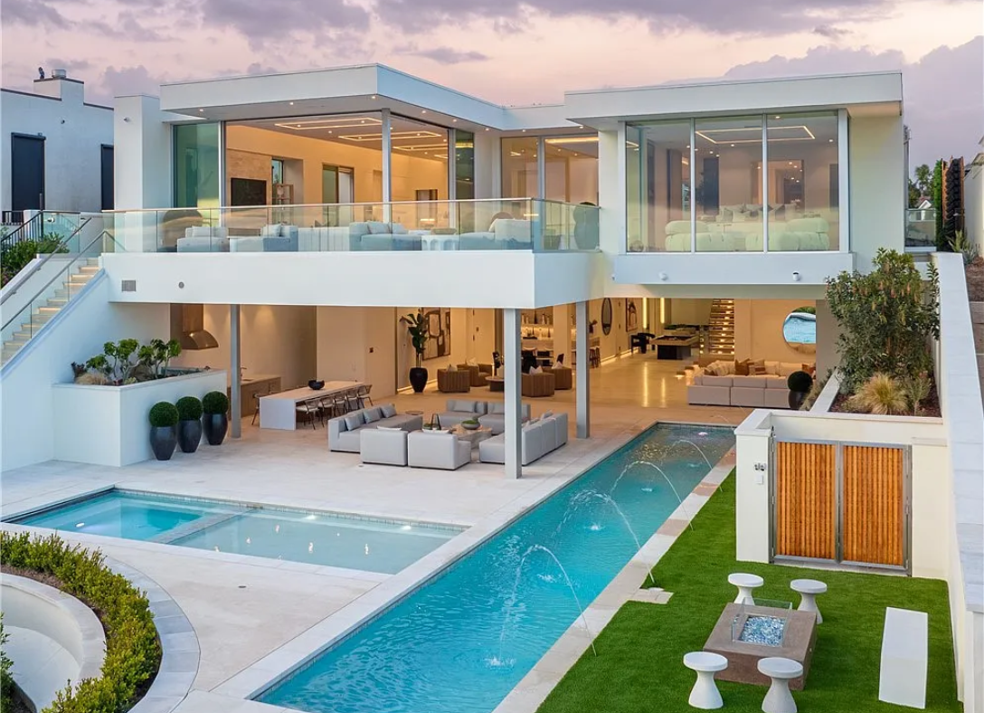 home for sale in Corona del Mar CA